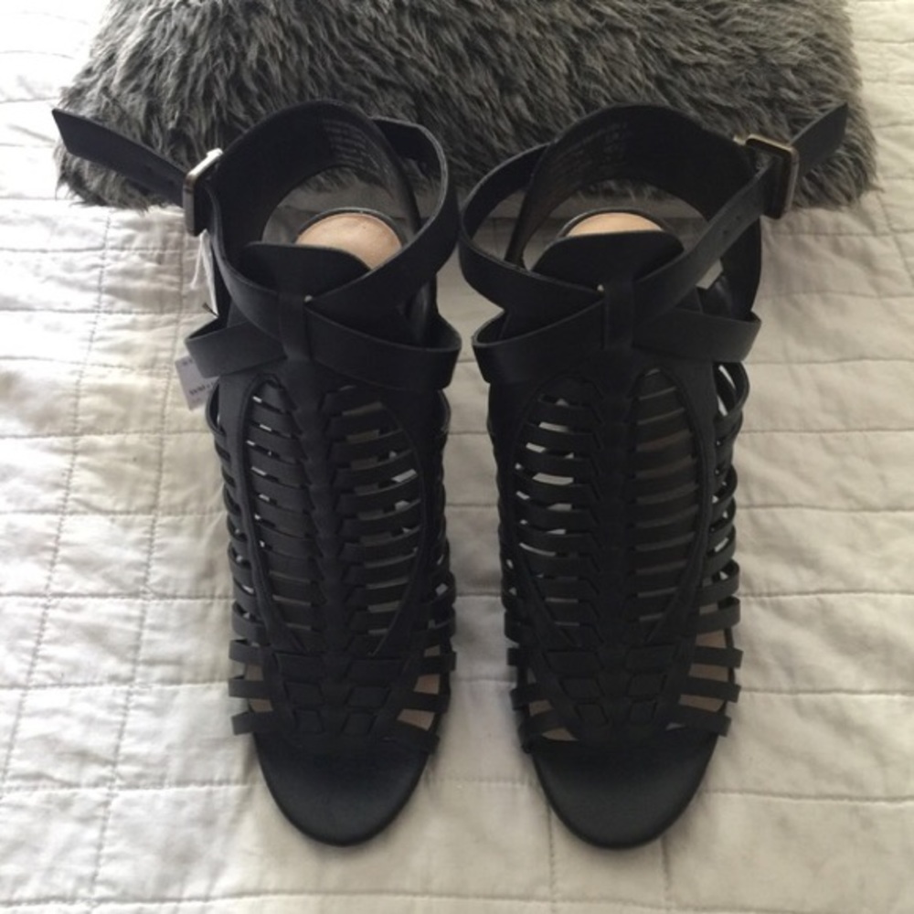 American Eagle Heels